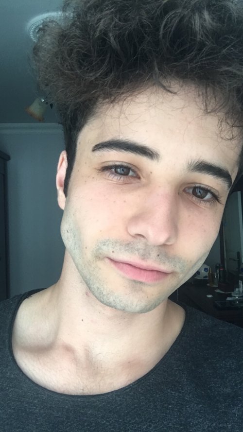 Muhlis Emre Akdeniz