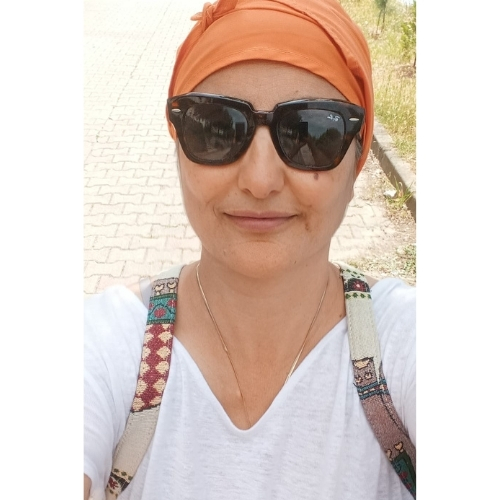 Sayfalardan Kalplere: Dilek Efe'nin Edebiyat Yolculuğu