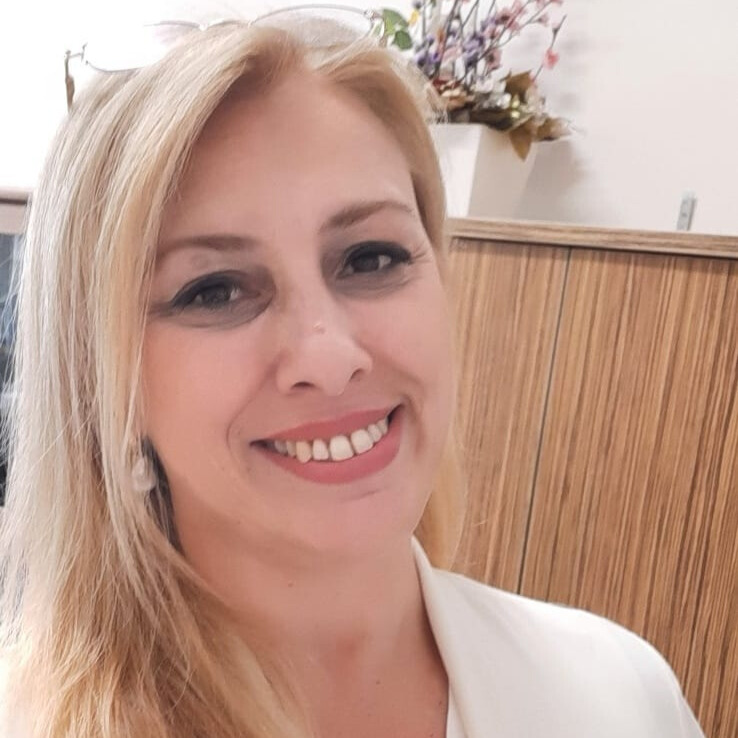 Gonca Otluoğlu ile Sanatla Büyüyen Bir Hayalin İzinde